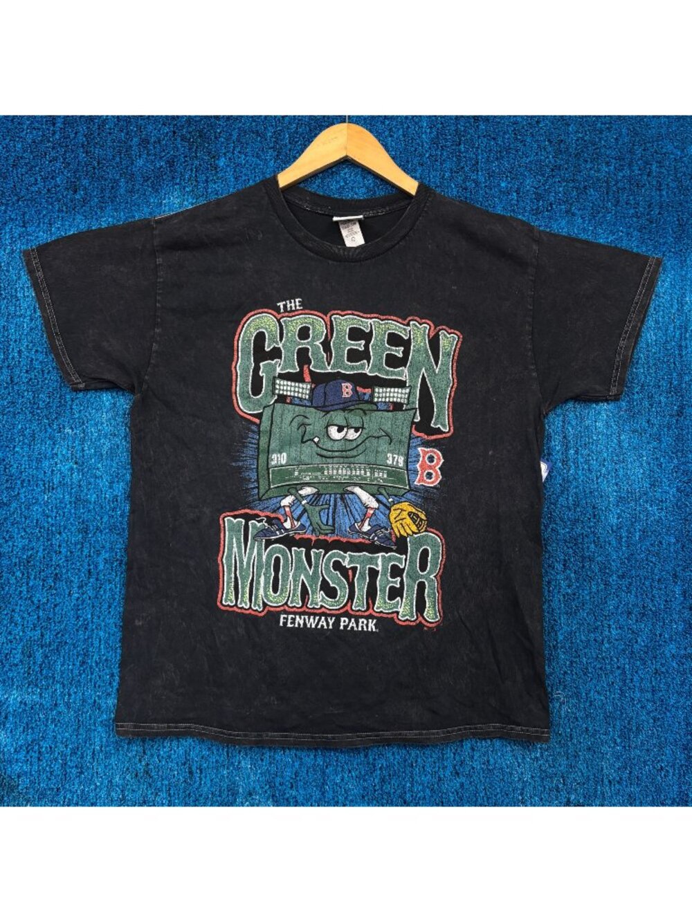 Boston Red Sox The Green Monster of Fenway Park MLB Tee L